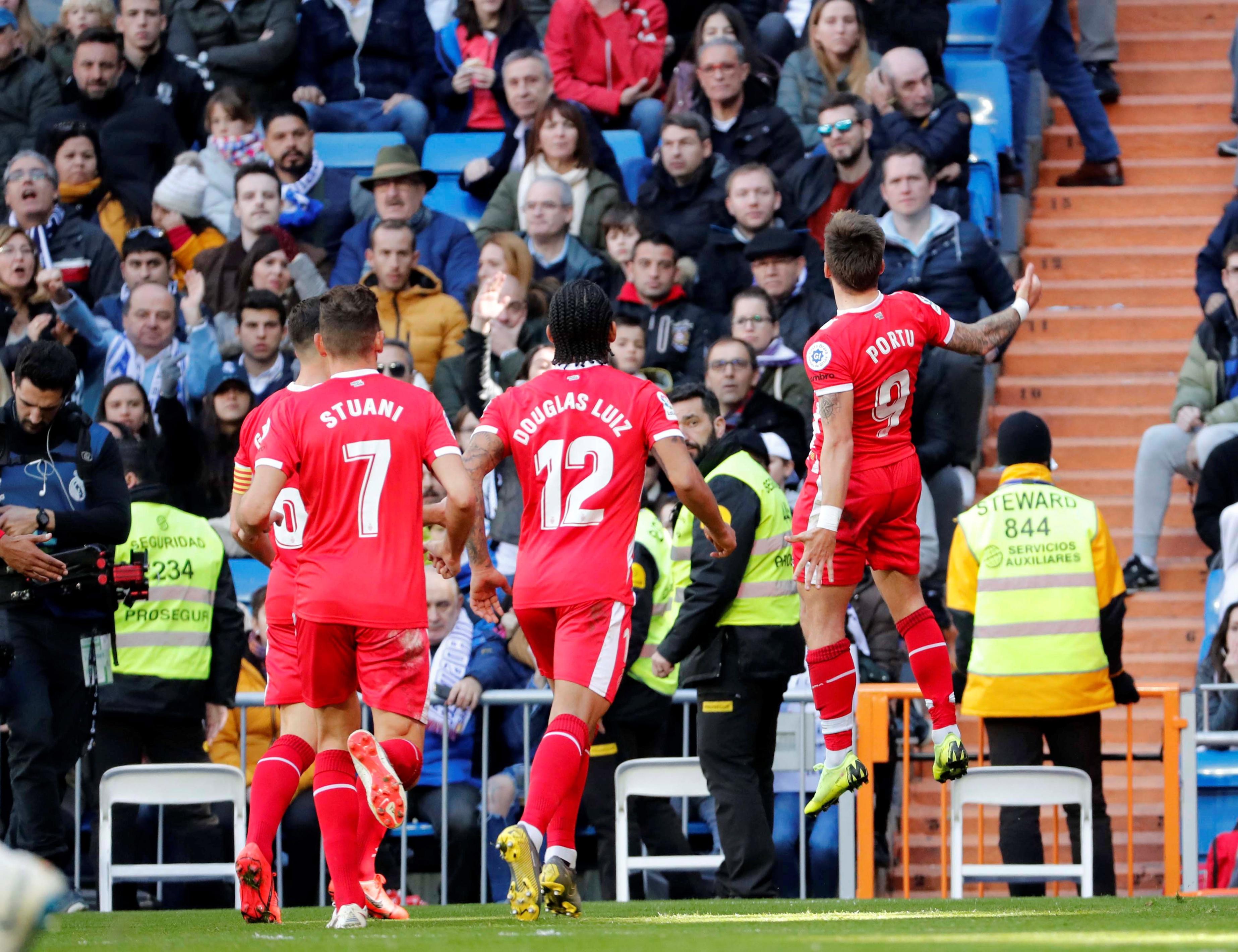 仅让球员士 仅让球员士